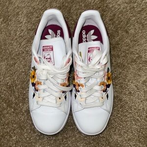 Stan smith floral sneakers